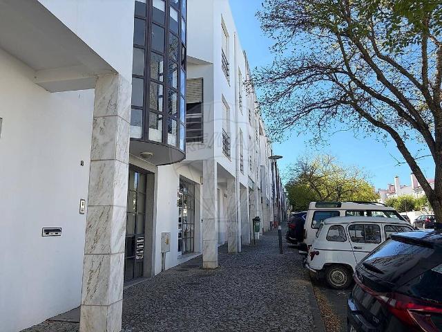 Apartamento T3 para arrendar em Bacelo e Senhora da Saúde, Évora RE/MAX Portugal