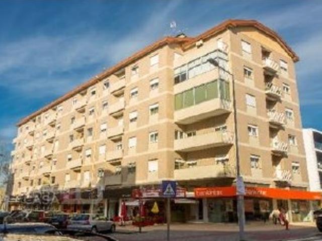 Apartamento T3 para arrendar em Barcelos