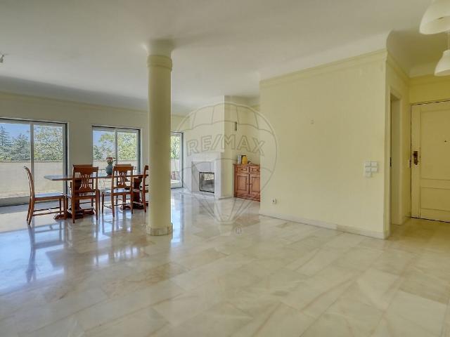 Apartamento T3 para arrendar em Lumiar, Lisboa RE/MAX Portugal
