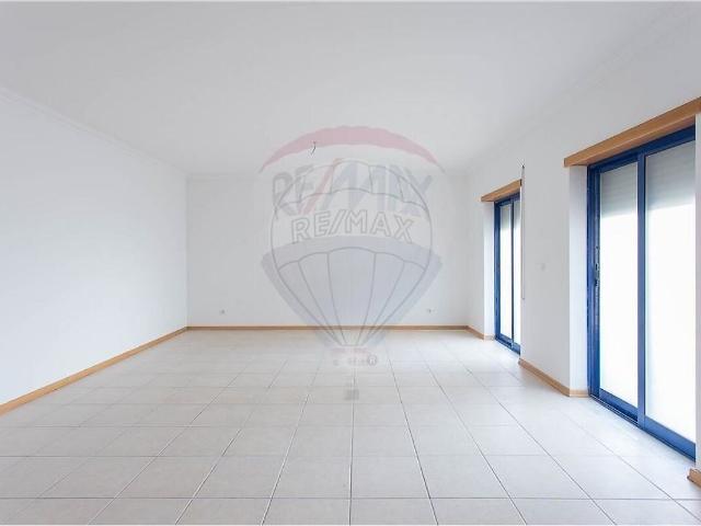Apartamento T3 para arrendar em Leiria, Pousos, Barreira e Cortes, Leiria RE/MAX Portugal
