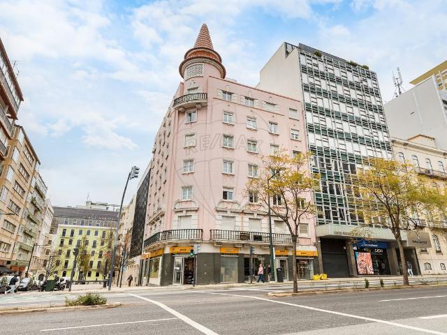 Apartamento T3 para arrendar em Lisboa