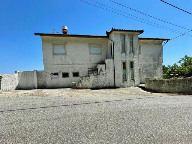 Apartamento T3 para arrendar em Pedronhe, Tondela