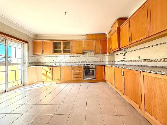 Apartamento T3 para arrendar em São João Baptista, Entroncamento RE/MAX Portugal