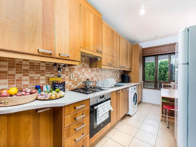 Apartamento T3 para arrendar em Santa Clara, Lisboa RE/MAX Portugal