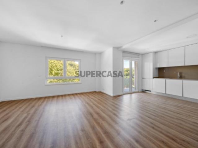 Apartamento T3 para venda como novo na Parede
