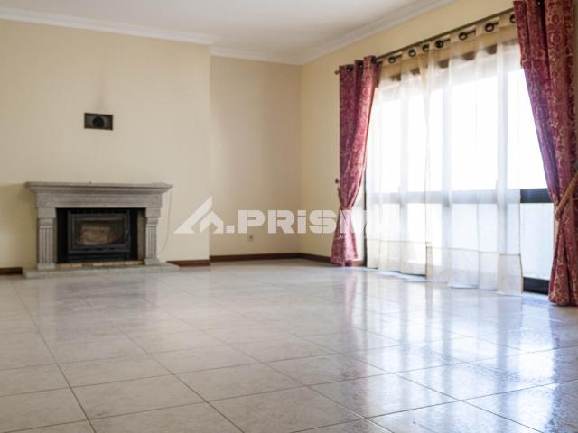 Apartamento T3 para Venda em Castelo Branco, Zona Sul