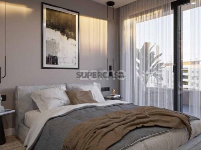 Apartamento T3, piscina panor̂mica 1 DT. T