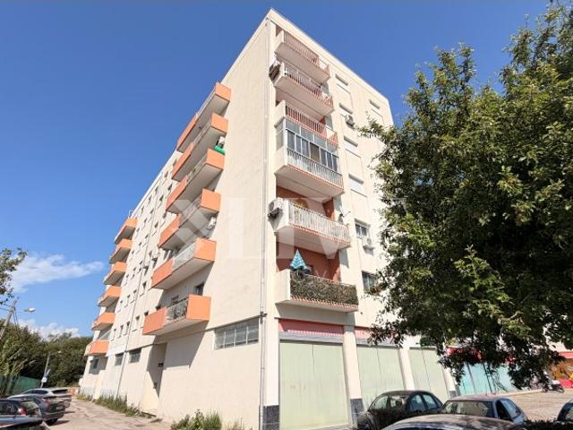 Apartamento T3 próximo ao centro na Av. da Bélgica VISEU