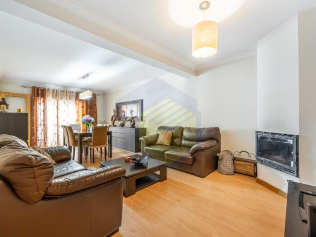 Apartamento T3 pronto a habitar em São Vicente, Braga
