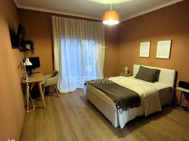 Apartamento t3 premium no centro das caldas da rainha | estudantes