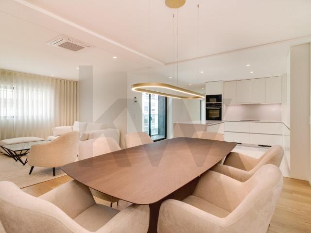 Apartamento T3 Premium, Edificio Varino 04 | Viva no Coração da Capital