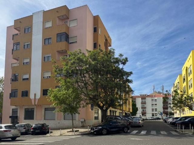Apartamento T3 Prior Velho 375.000€
