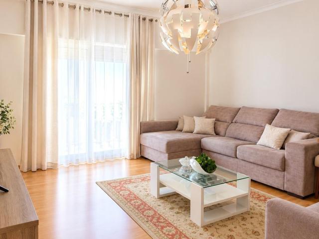 Apartamento T3, Ramada Odivelas Qualidade 107m² Ramada e Caneças