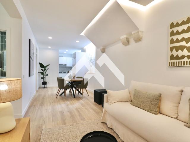 Apartamento T3 Remodelado na Estrela