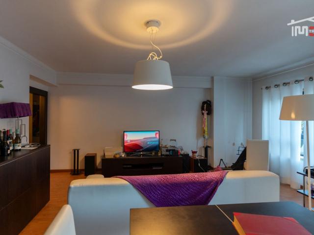Apartamento T3 Remodelado no Centro de Ourém