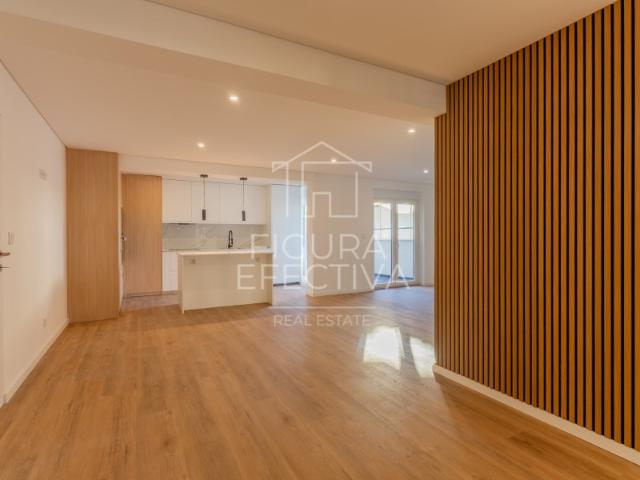 Apartamento T3 Remodelado no coração de Santarém