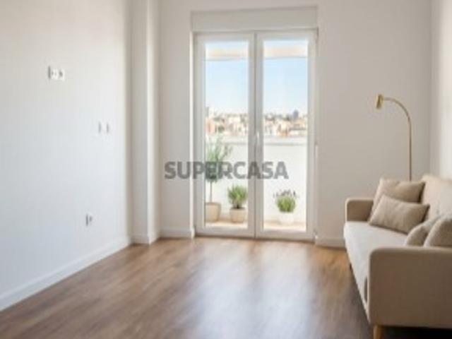 Apartamento T3 Remodelado | Barreiro