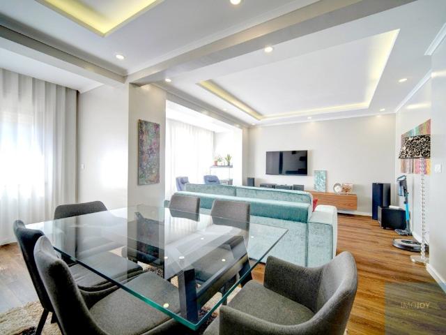 Apartamento T3 Remodelado com Arrecadação em Oeiras 102m² Oeiras E São Julião Da Barra