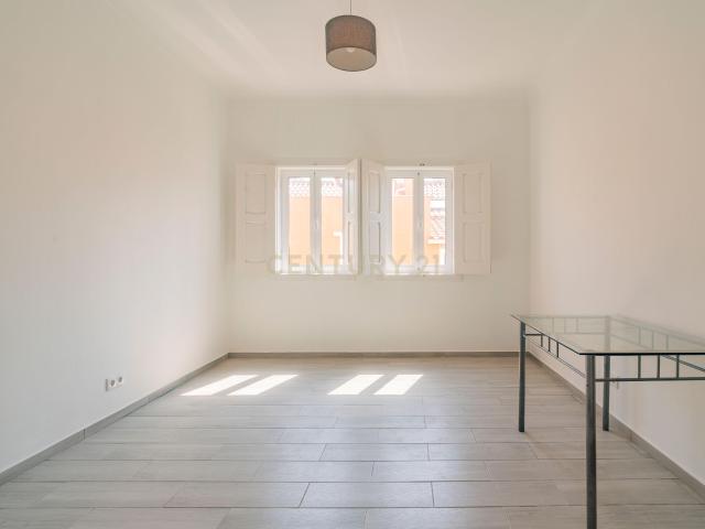 Apartamento T3 Remodelado com Espaço Exterior Privativo | Alcobaça