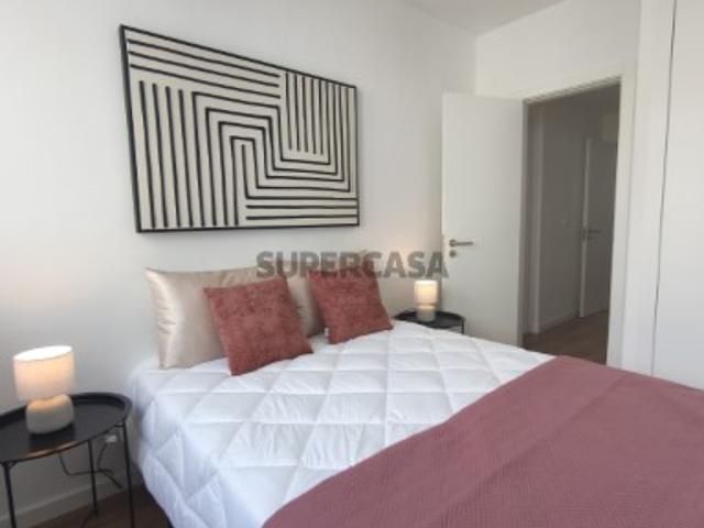 Apartamento T3 Remodelado em Benfica