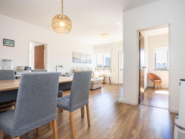 Apartamento T3 Remodelado em São Domingos de Benfica | 2 WC