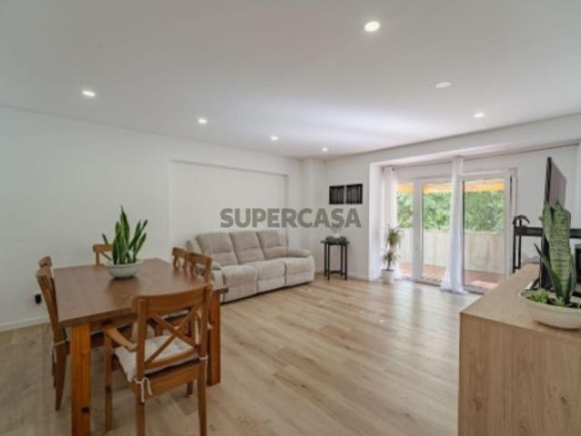 Apartamento T3 em Setúbal