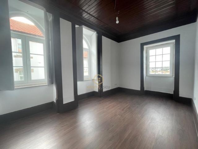 Apartamento T3 Remodelado, Viseu
