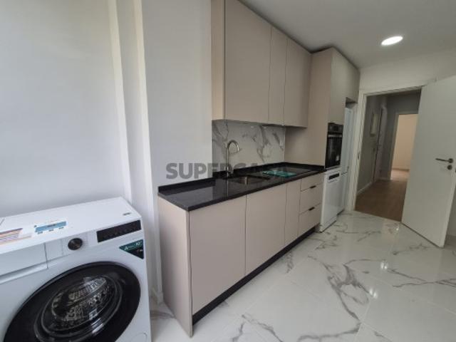 Apartamento T3 Remodelado