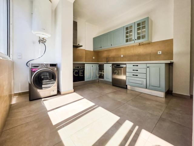 Apartamento T3 Renovado Verderena Barreiro – Pronto a Habitar