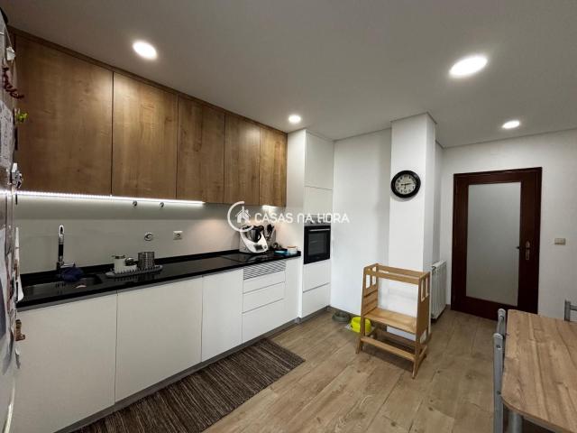 Apartamento T3 Renovado C/ Aquecimento e Garagem Viseu