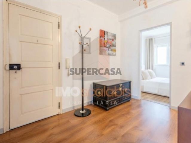 Apartamento T3 Renovado com Garagem Box e Painéis Solares | Alpiarça
