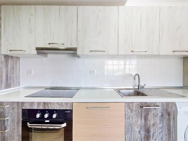 Apartamento T3 renovado e mobilado