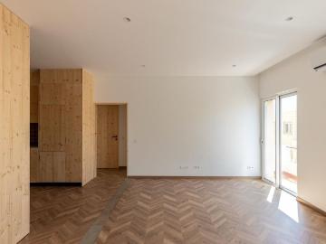 Apartamento T3 renovado e equipado, centro, Faro, Algarve