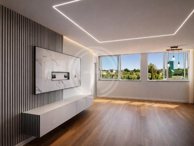 Apartamento T3 Renovado localizado em Loulé 95m² Loulé São Clemente