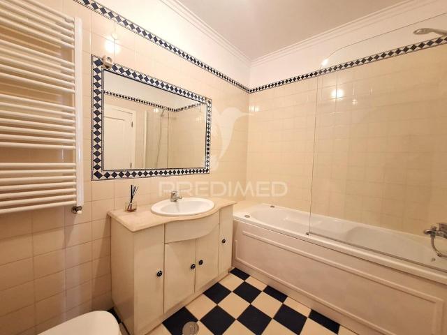 Apartamento t3, rua jornal “o almonda”, torres novas
