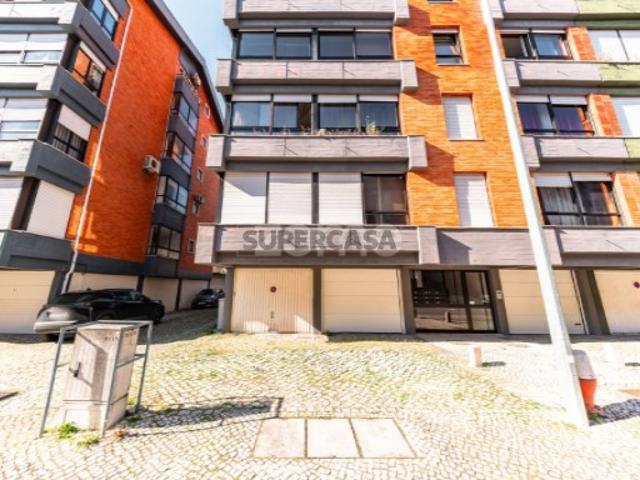 Apartamento T3 | Rua Padre Manuel da Nóbrega, Celas