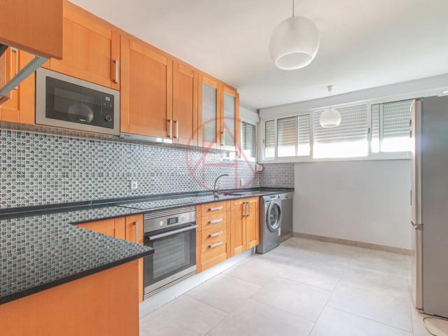 APARTAMENTO T3 Santo António da Charneca