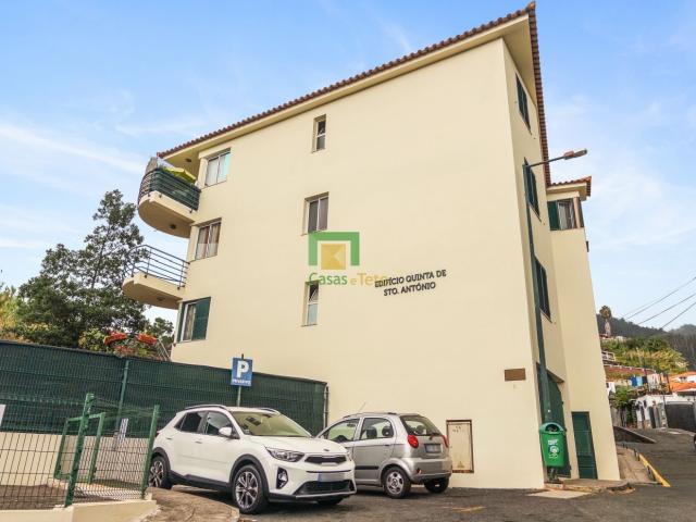 Apartamento T3 Santo António 106m² São Pedro Funchal