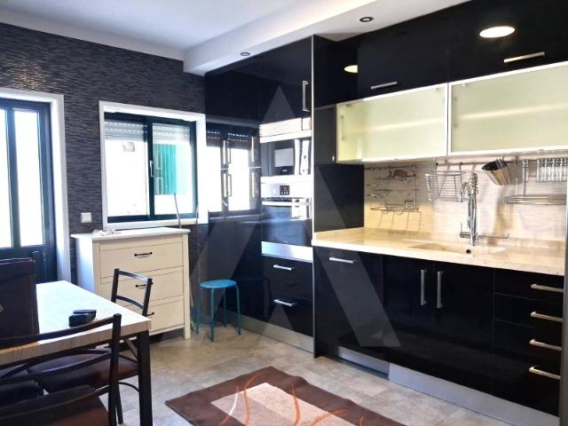 Apartamento T3 semi mobilado e equipado em São Bernardo!