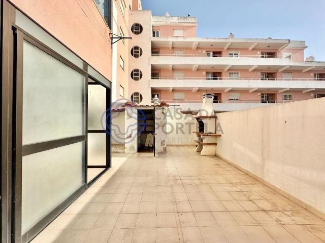 Apartamento T3 semi renovado com terraço, lugar de estaciona. 105m² Caldas da Rainha Santo Onofre e Serra do Bouro