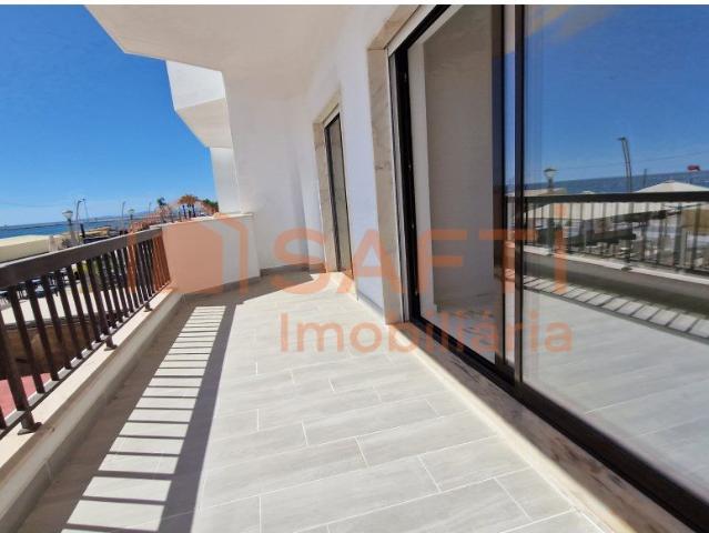 Apartamento T3 Sol e Mar Quarteira, Algarve 0m² Quarteira