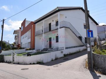Apartamento T3 + Sótão Dividido Pinhal de Marrocos