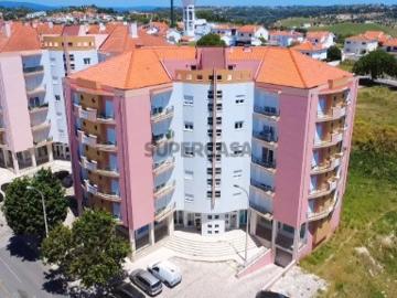 Apartamento T3 | Sótão Garagem fechada | Torres Novas