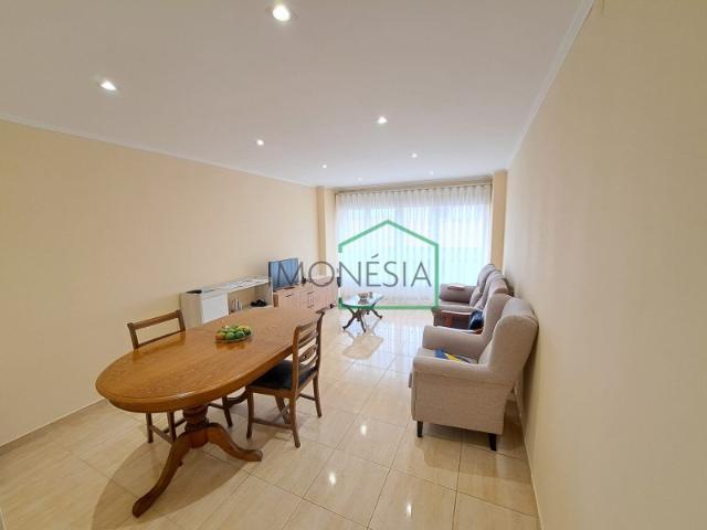 Apartamento T3 + suite privada, no centro de Vila Praia de Âncora