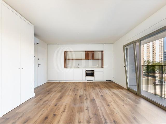 Apartamento T0+1 com varanda no Luma, Lumiar, em Lisboa