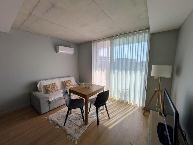 Apartamento T0+1 Moderno em Aveiro 36m² Esgueira
