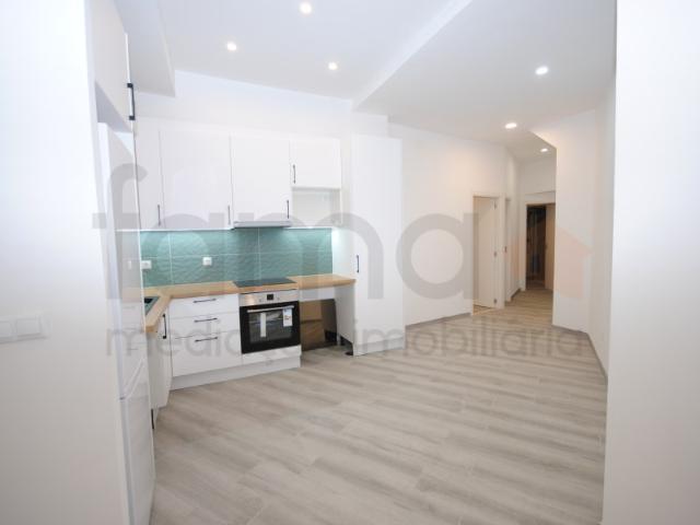 Apartamento T0+1 totalmente reabilitado Sete Rios / Avenidas Novas
