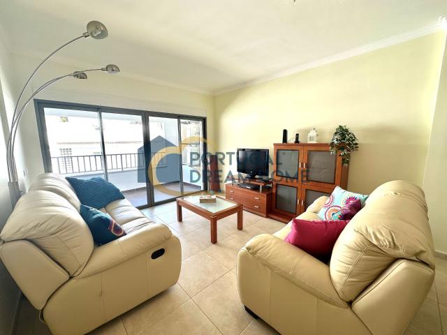 Apartamento T0+2 no centro da cidade com garagem 167m² Albufeira e Olhos de Água