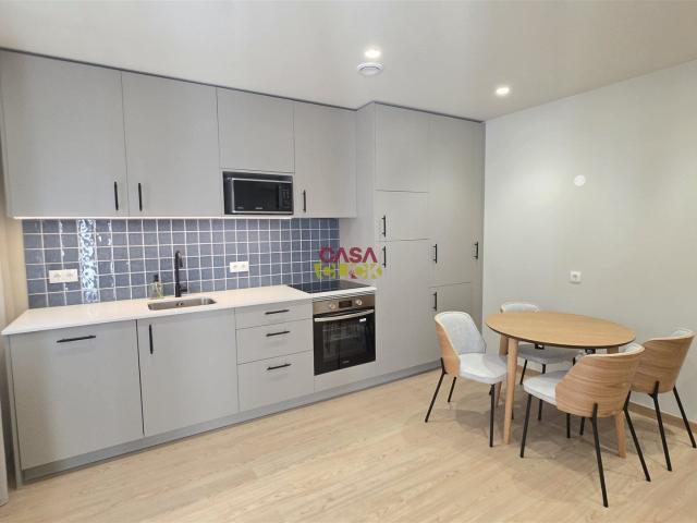 Apartamento T0 Venda em Torres Novas Santa Maria, Salvador. 41m² Torres Novas Santa Maria, Salvador e Santiago