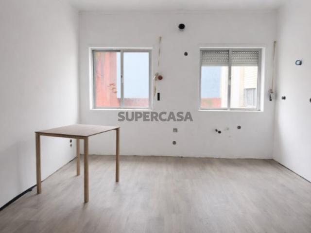 Apartamento T0 Zona Histórica de Aveiro